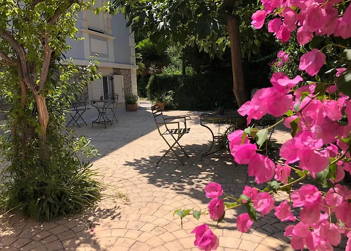 Garden Corfu (city)